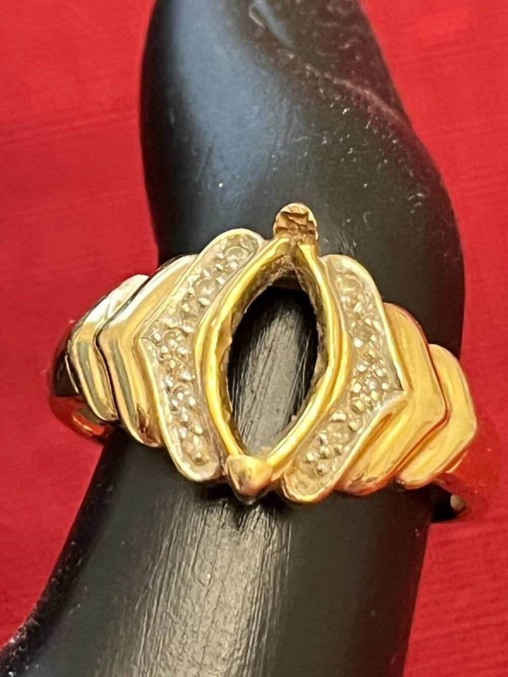 Vintage Town & Country Marquis 14K Yellow Gold Setting Size 8.75